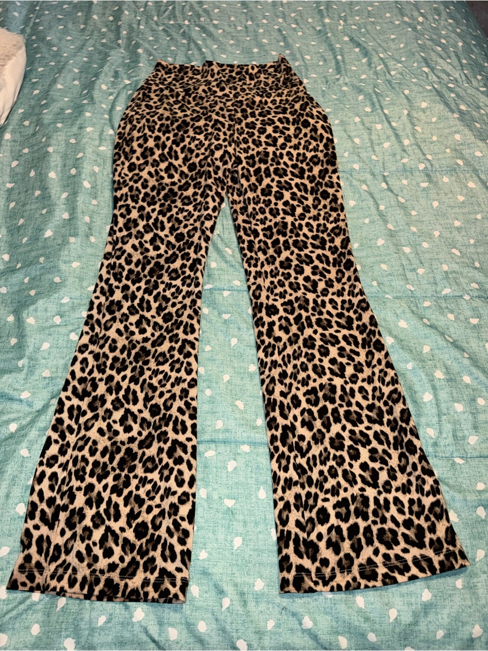 Medium Leopard Print Wide-Leg Women's Pants - Tan/Black